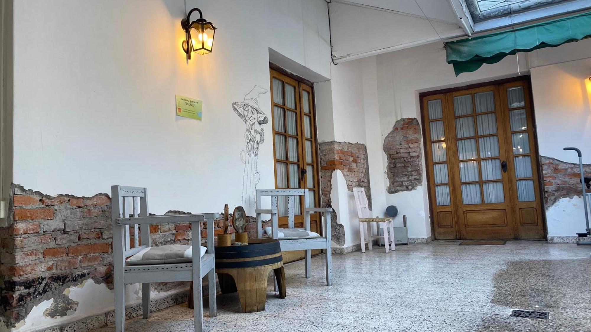 Alojamiento En El Centro De Salta - Casaguemessalta Exterior foto